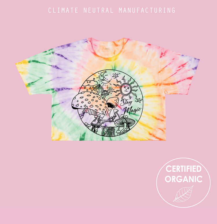 Stay magic Mushrooms Women's Organic cropped loose fit shirt