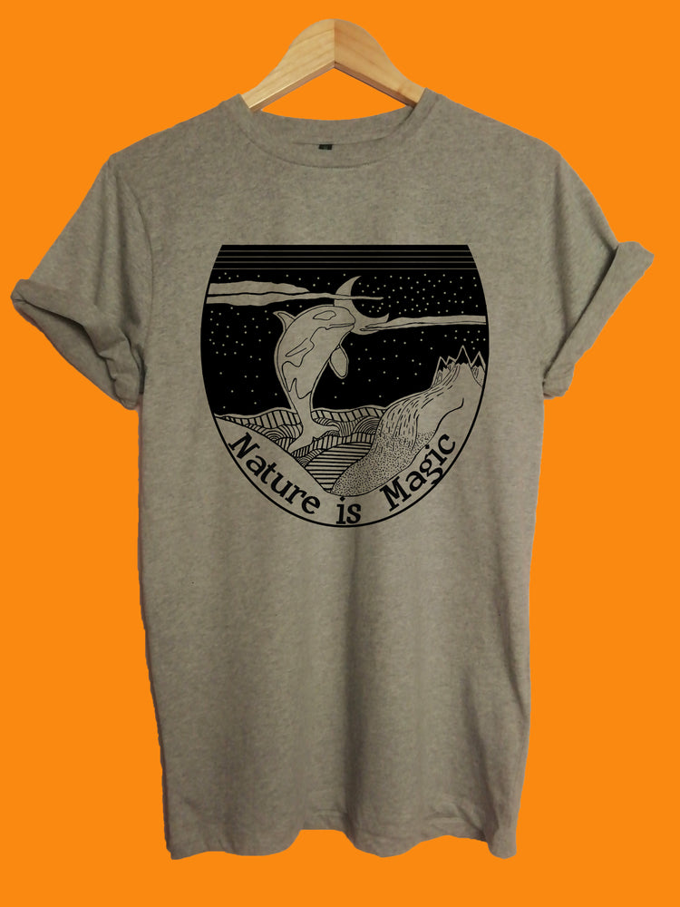 Nature is magic Organic T Shirt