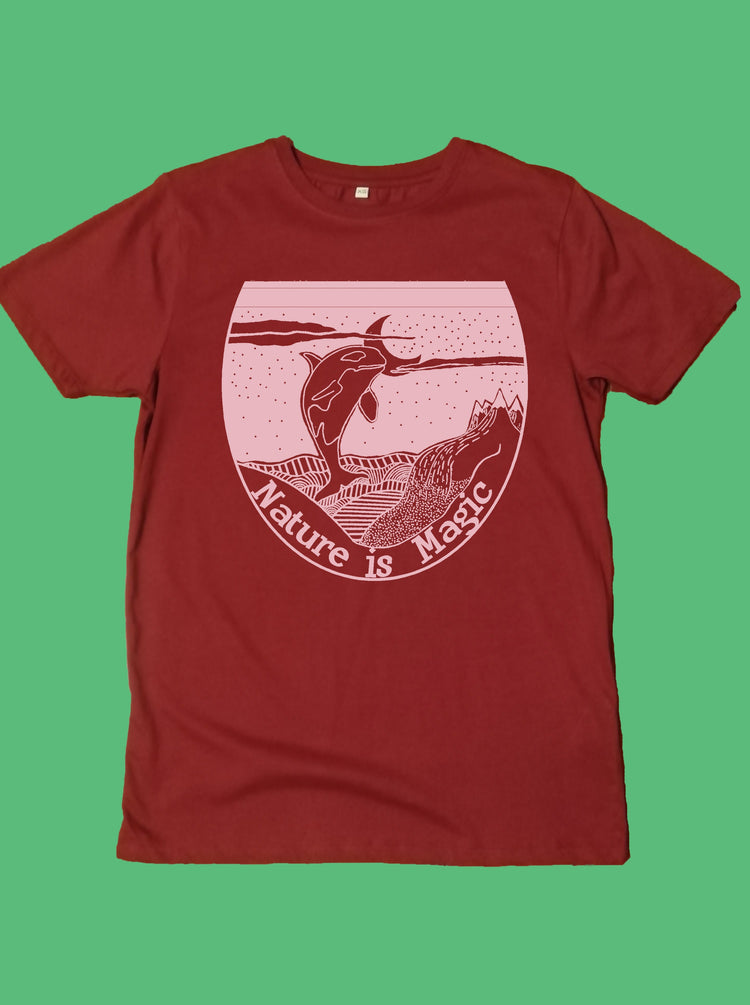 Nature is magic Organic T Shirt