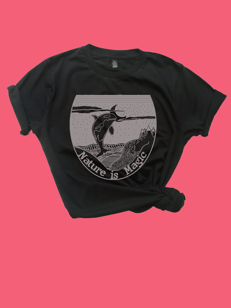 Nature is magic Organic T Shirt