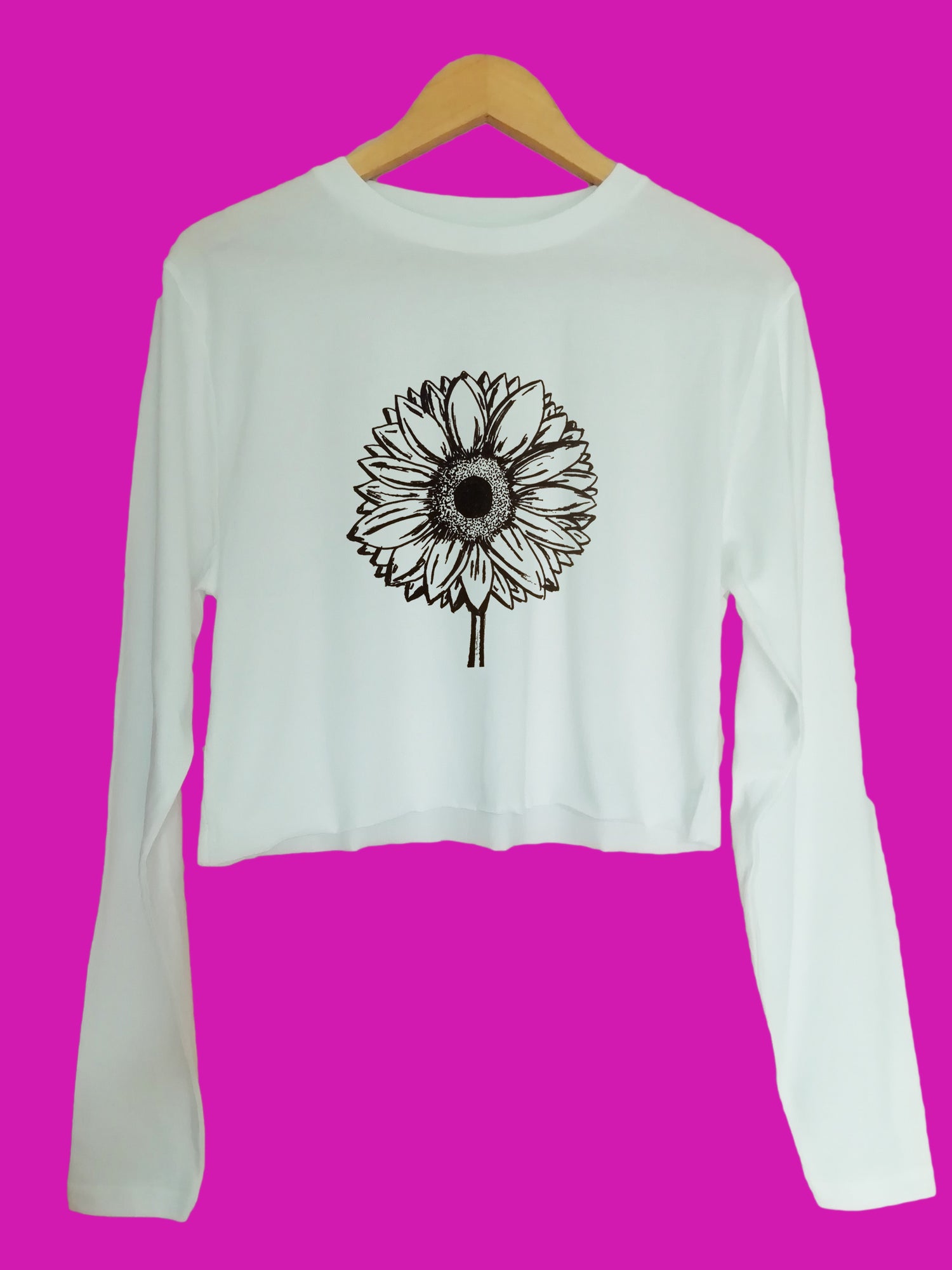 Sunflowers Organic Long Sleeve raw edge crop
